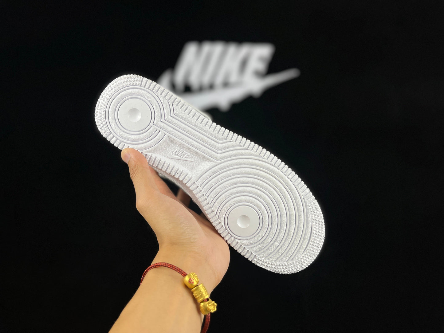 NIKE AIR FORCE 1 "Just Do It" - Phantom Kicks