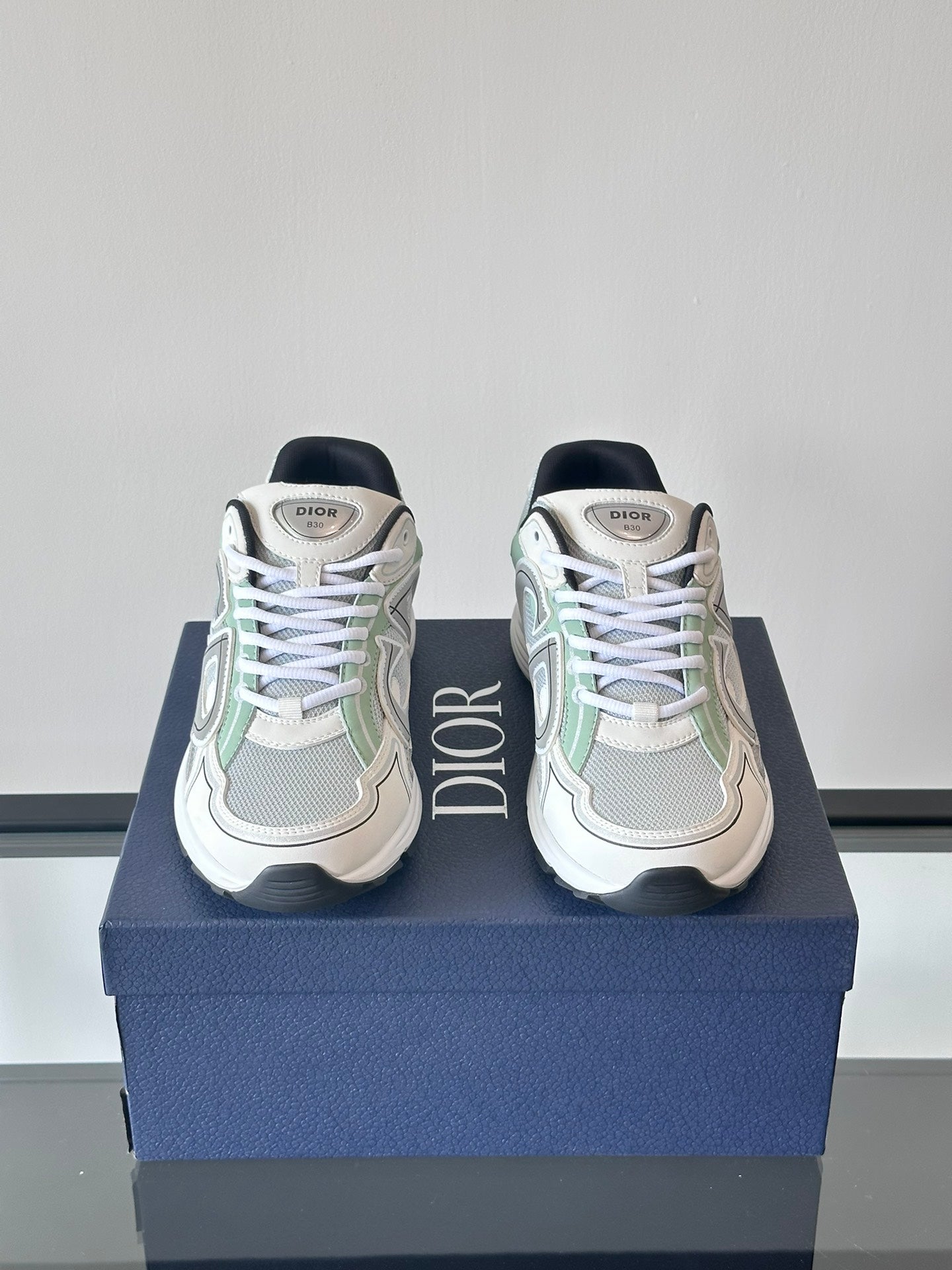 DIOR B30 CELADON GREY WHITE - Phantom Kicks