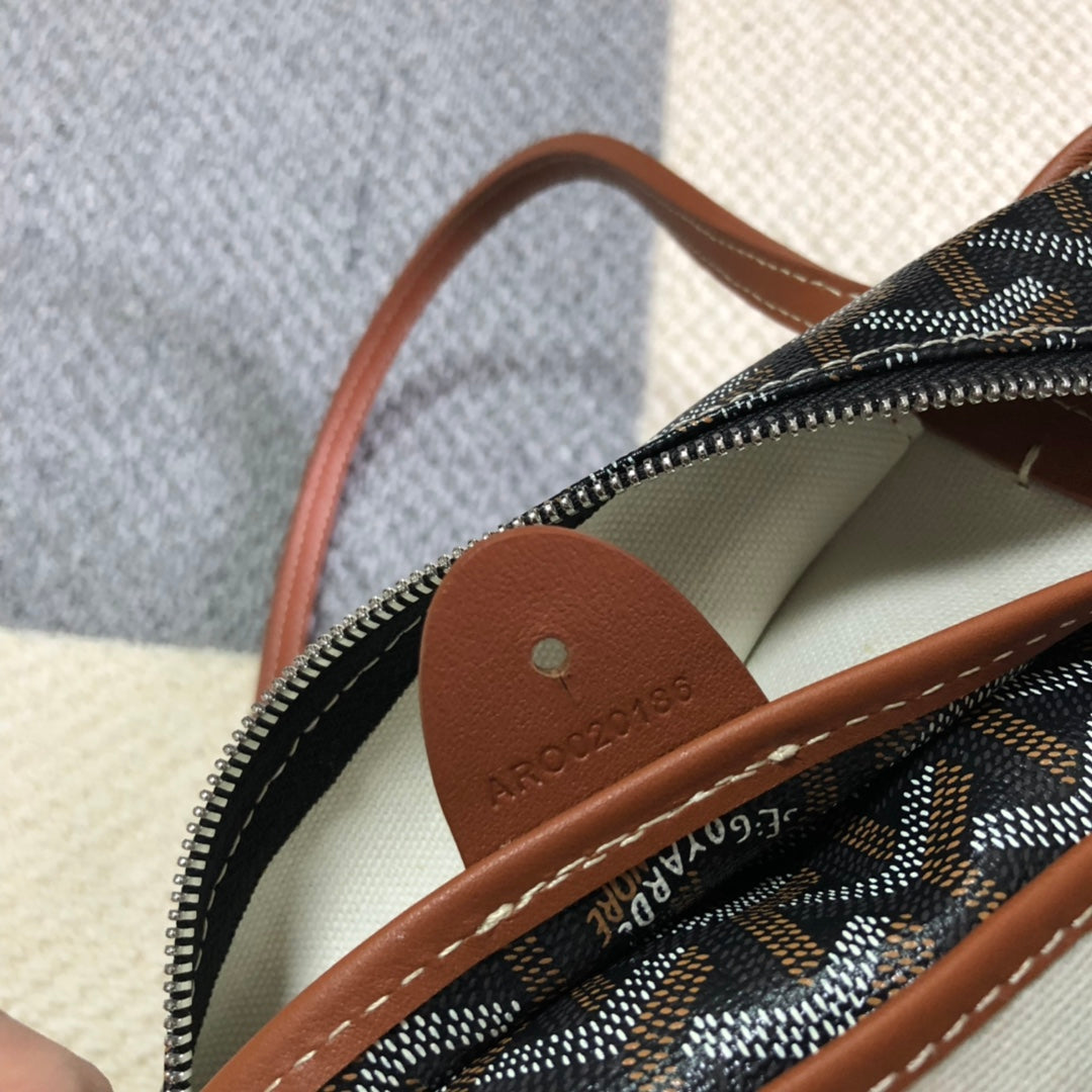 GOYARD ARTOIS PM TOTE BAG BLACK & TAN - Phantom Kicks
