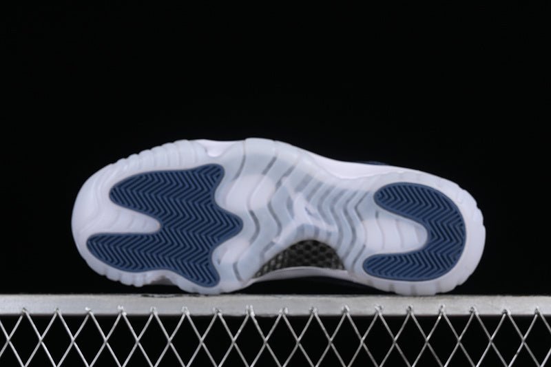 AIR JORDAN 11 LOW DIFFUSED BLUE WHITE - Phantom Kicks
