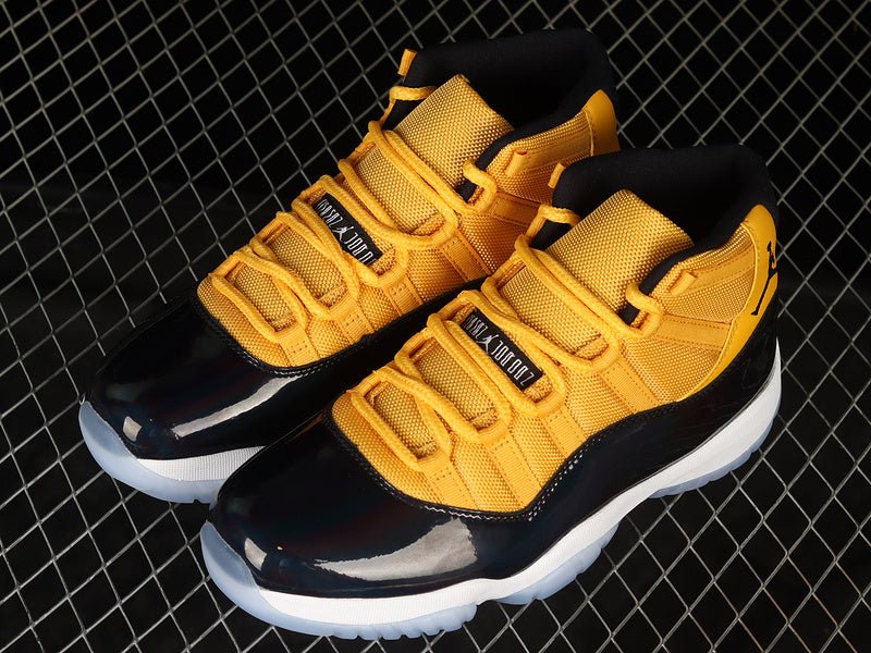 AIR JORDAN 11 RETRO BLACK/YELLOW/WHITE - Phantom Kicks