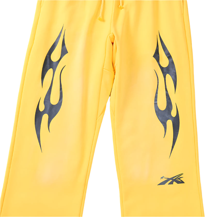 Hellstar Yellow Sweatpants - Phantom Kicks