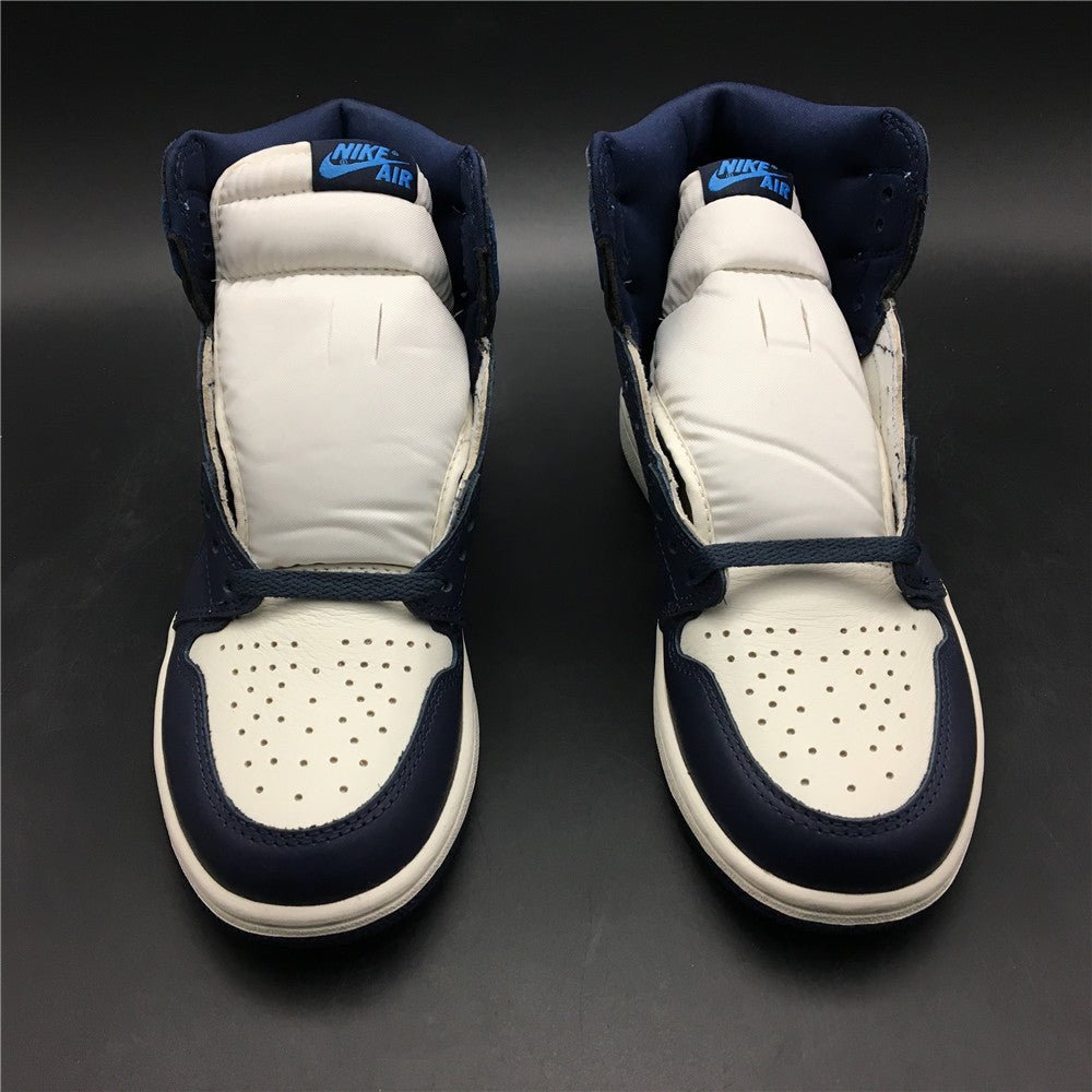 JORDAN 1 RETRO HIGH x OBSIDIAN UNC - Phantom Kicks