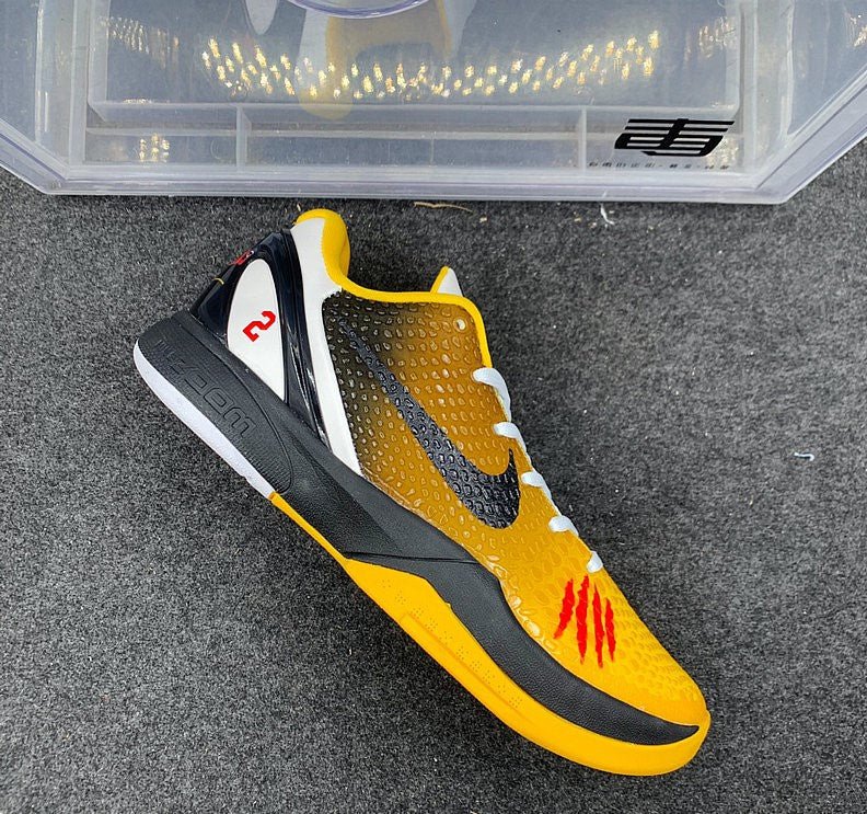 NIKE KOBE 6 PROTRO x BRUCE LEE CUSTOM - Phantom Kicks