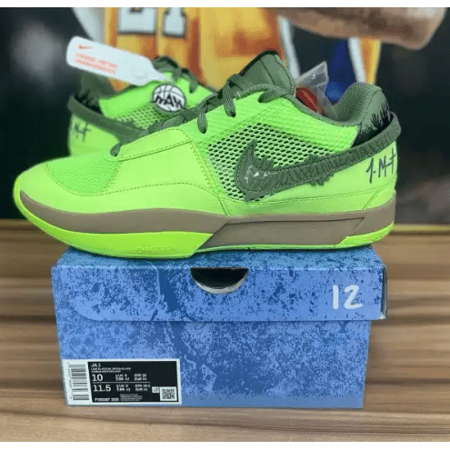 NIKE JA 1 x HALLOWEEN - Phantom Kicks