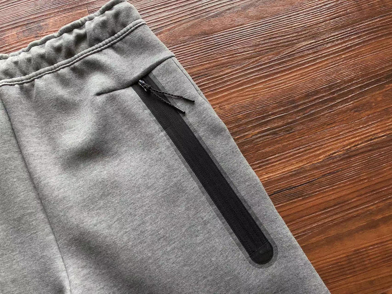 NIKE TECH FLEECE PANTS x WOLF GREY - Phantom Kicks