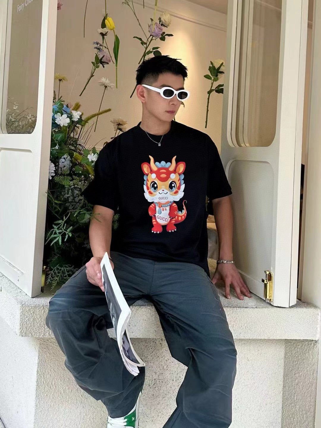Gucci Black T-Shirt with Dragon Cartoon - Phantom Kicks