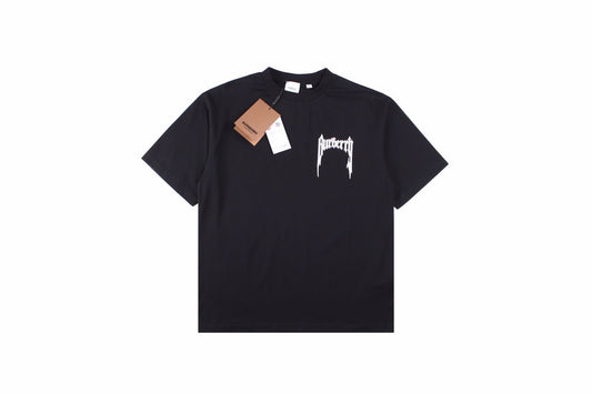 Burberry T-shirt with Gothic Logo - Phantom Kicks