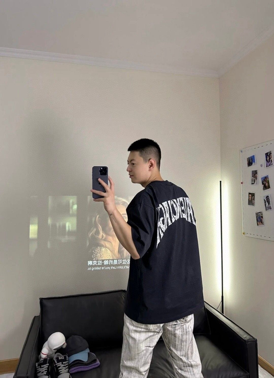 Balenciaga T-Shirt - Paris Graphic - Phantom Kicks