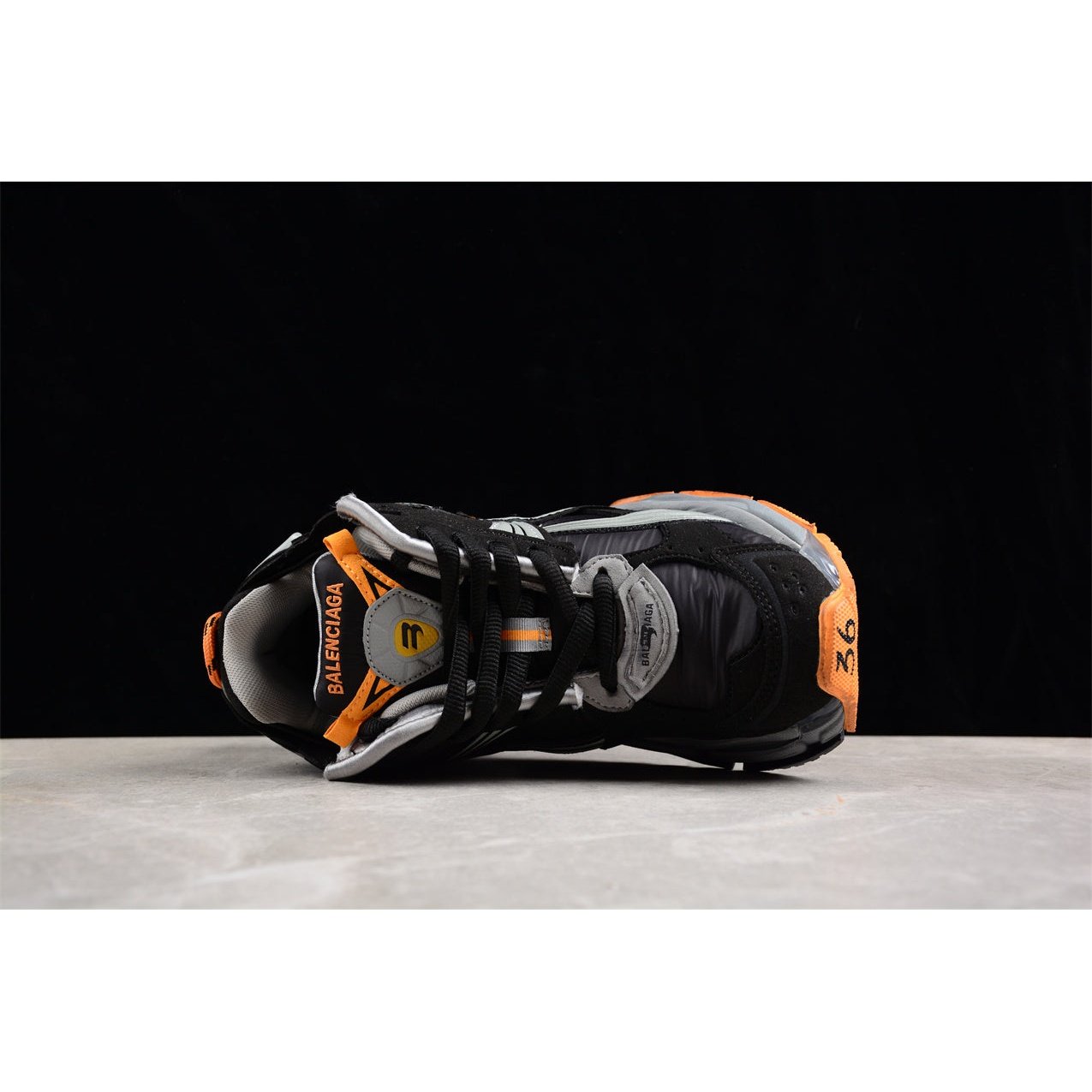 BALENCIAGA RUNNER x BLACK GREY ORANGE - Phantom Kicks