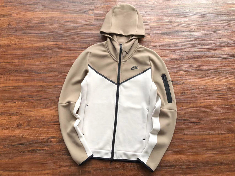 NIKE TECH FLEECE HOODIE x SANDALWOOD/LIGHT BONE WHITE - Phantom Kicks