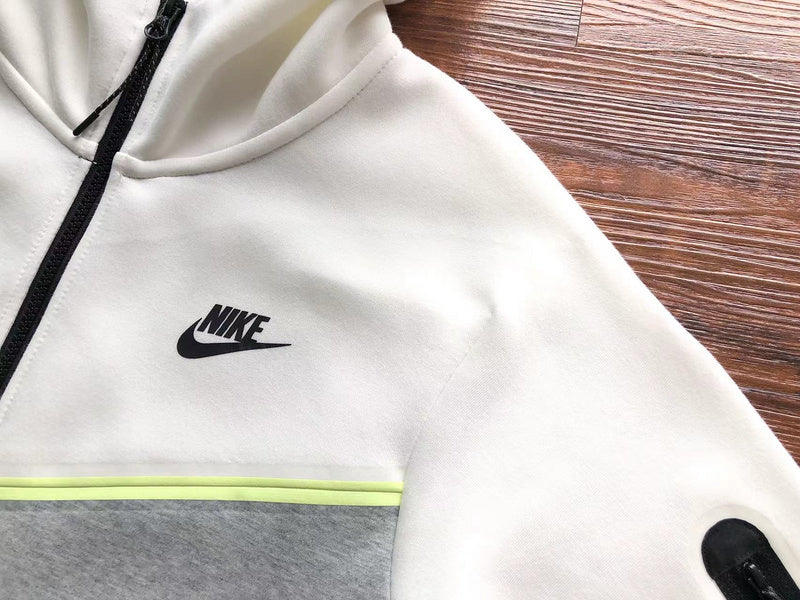 NIKE TECH FLEECE HOODIE x GREY VOLT - Phantom Kicks
