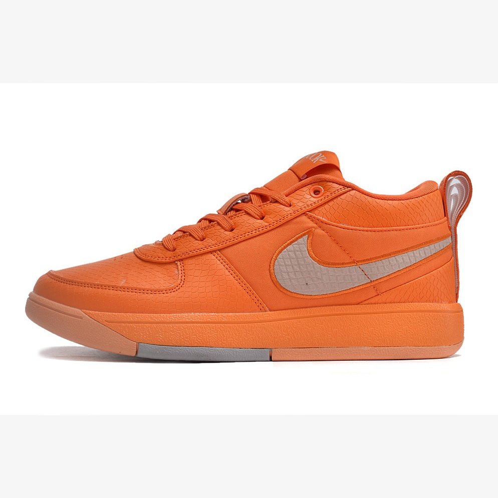NIKE BOOK 1 x CHAPTER ONE - Phantom Kicks