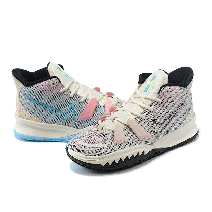 NIKE KYRIE 7 x PALE IVORY - Phantom Kicks