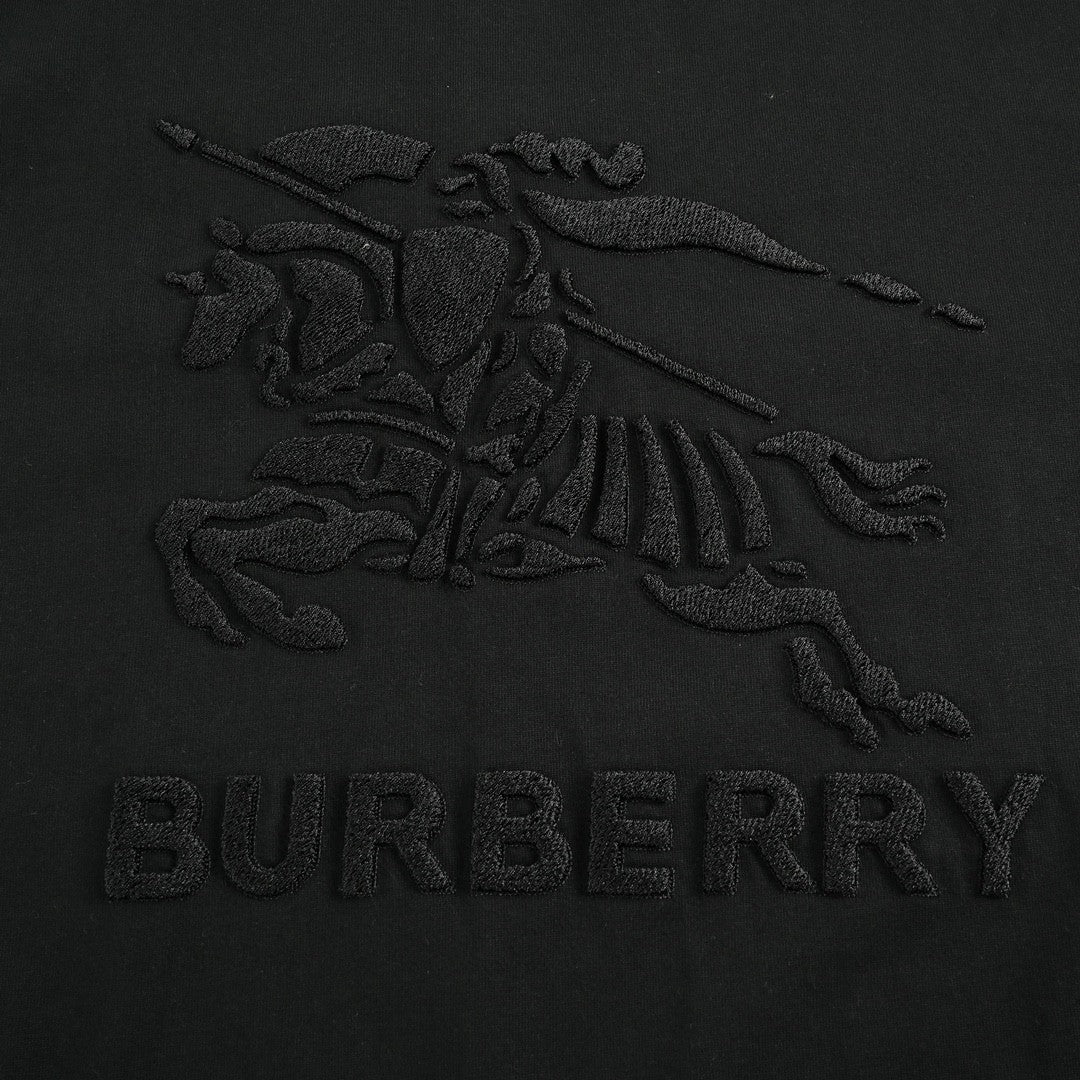 Burberry T-Shirt - Embroidered Knight Logo - Phantom Kicks