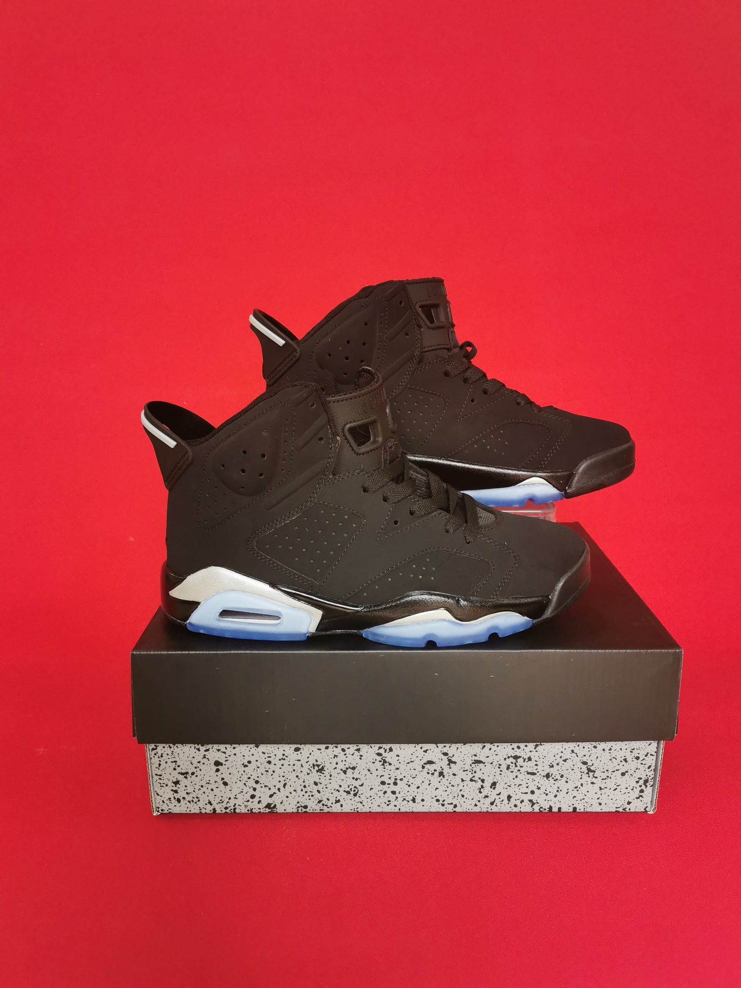 Jordan 6 Brown - Phantom Kicks
