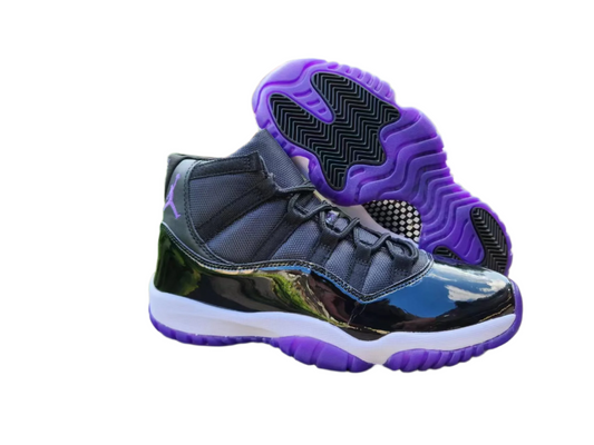 JORDAN 11 Black and Purple - Phantom Kicks