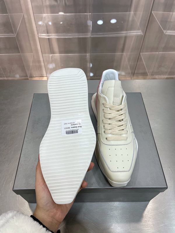 Two-Tone Pink Accent Sneakers - Phantom Kicks