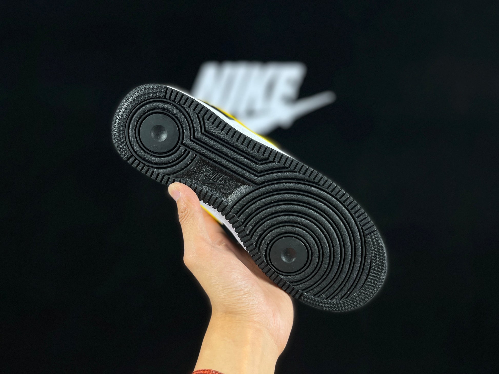 NIKE AIR FORCE 1 Low "Black/White/Yellow Swoosh" - Phantom Kicks