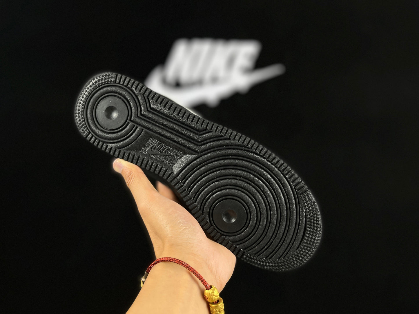 NIKE AIR FORCE 1 Low "All Black" - Phantom Kicks
