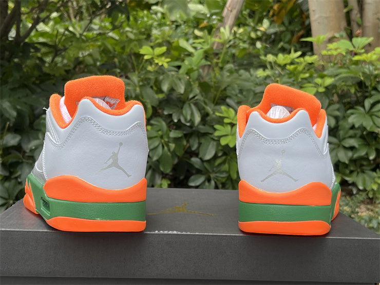 JORDAN 5 Low White/Orange/Green - Phantom Kicks