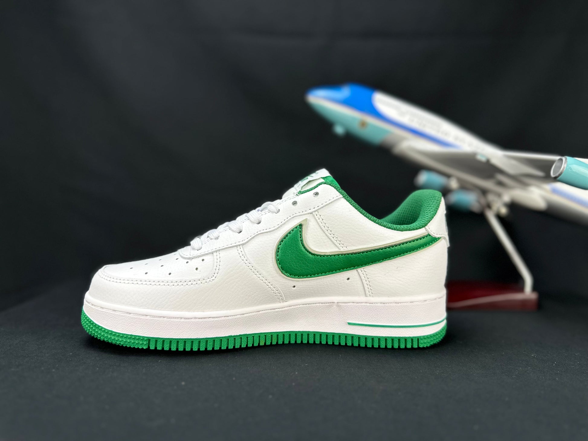 NIKE AIR FORCE 1 "Four Horsemen" - Phantom Kicks