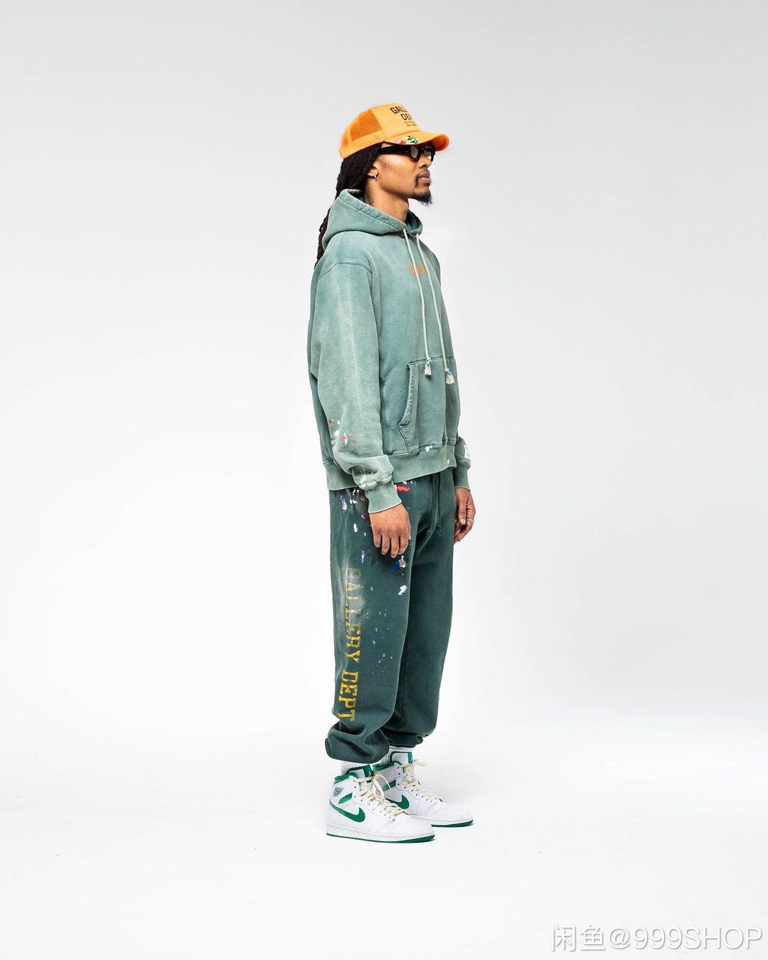 Gallery Dept. property of hoodie GD - Phantom Kicks