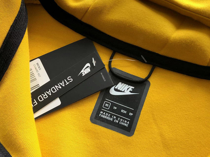 NIKE TECH FLEECE HOODIE x YELLOW - Phantom Kicks