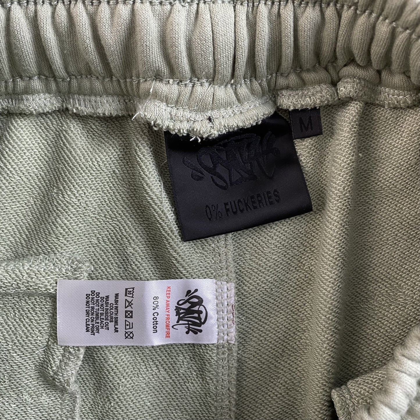 SYNA WORLD SHORTS SAGE - Phantom Kicks