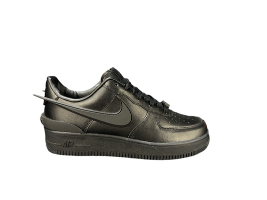 NIKE AIR FORCE 1 "Big Swoosh All-Black" - Phantom Kicks