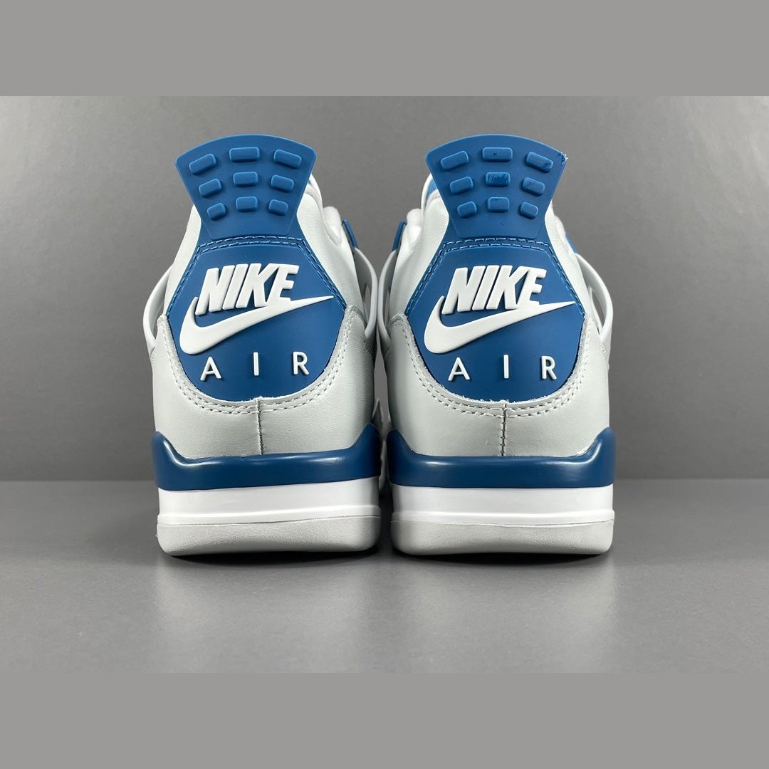 JORDAN 4 x MILITARY BLUE - Phantom Kicks