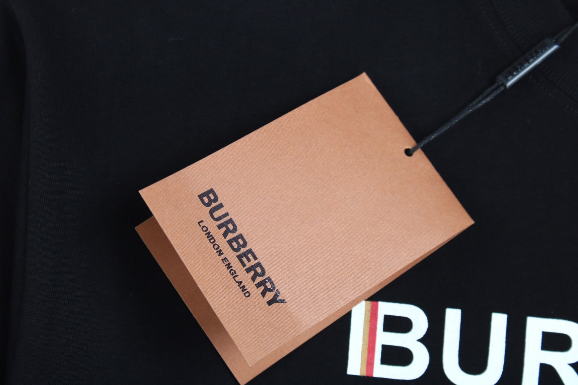 Burberry Logo T-Shirt - Black - Phantom Kicks