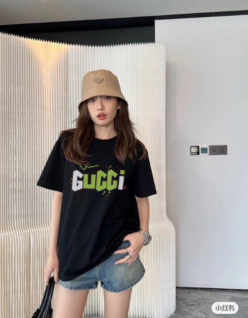 Gucci Lightning Bolt Logo T-Shirt in Black - Phantom Kicks