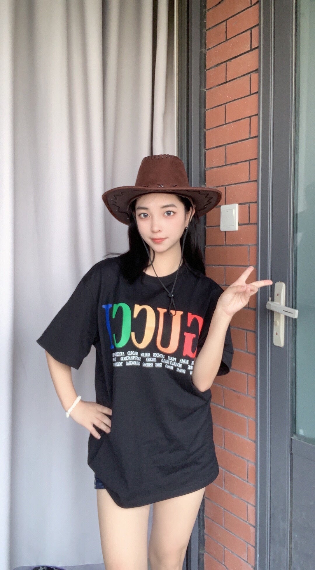 Gucci Cities Block Letter T-Shirt - Phantom Kicks