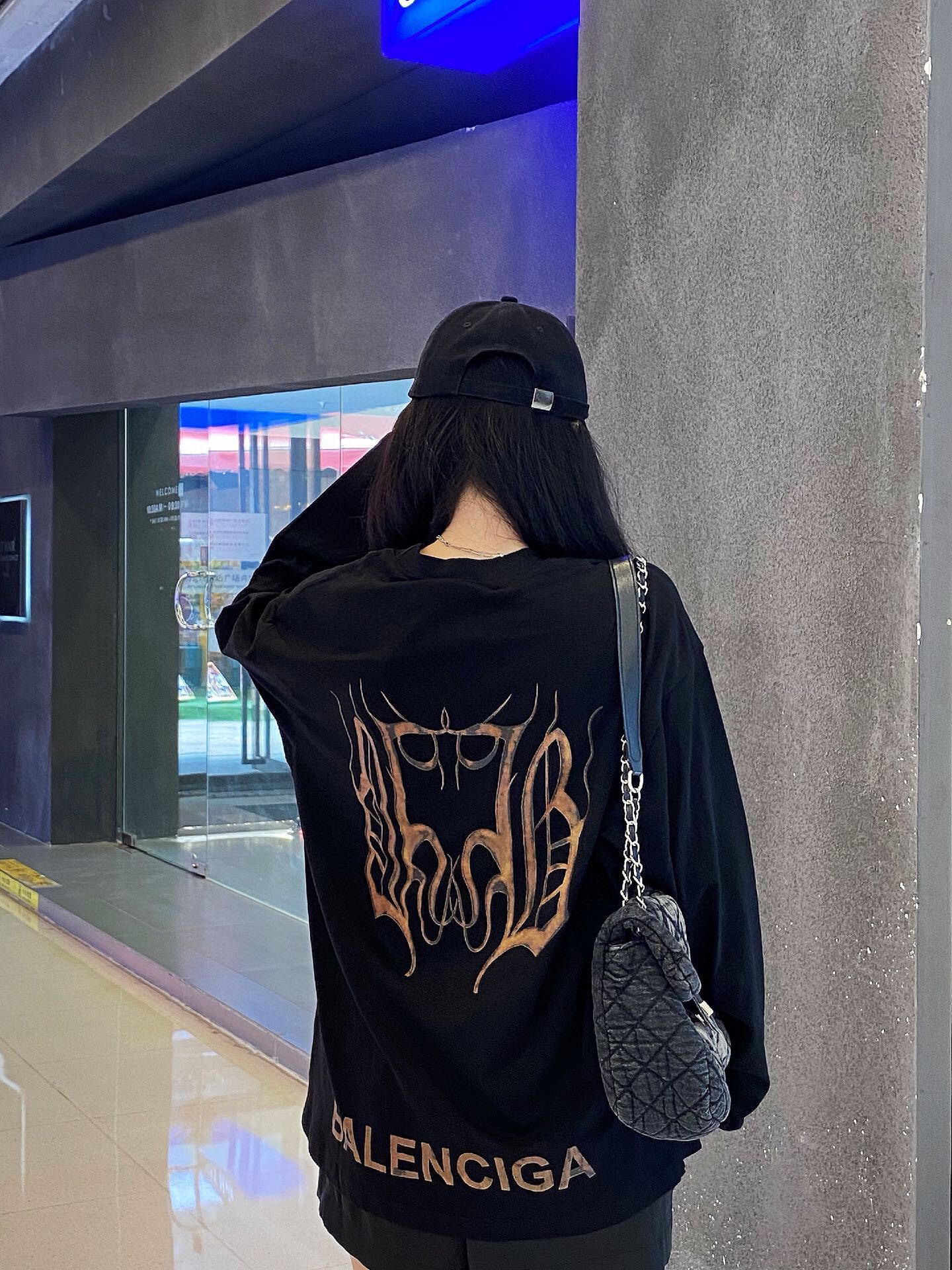 Balenciaga Long Sleeve T-Shirt - Phantom Kicks