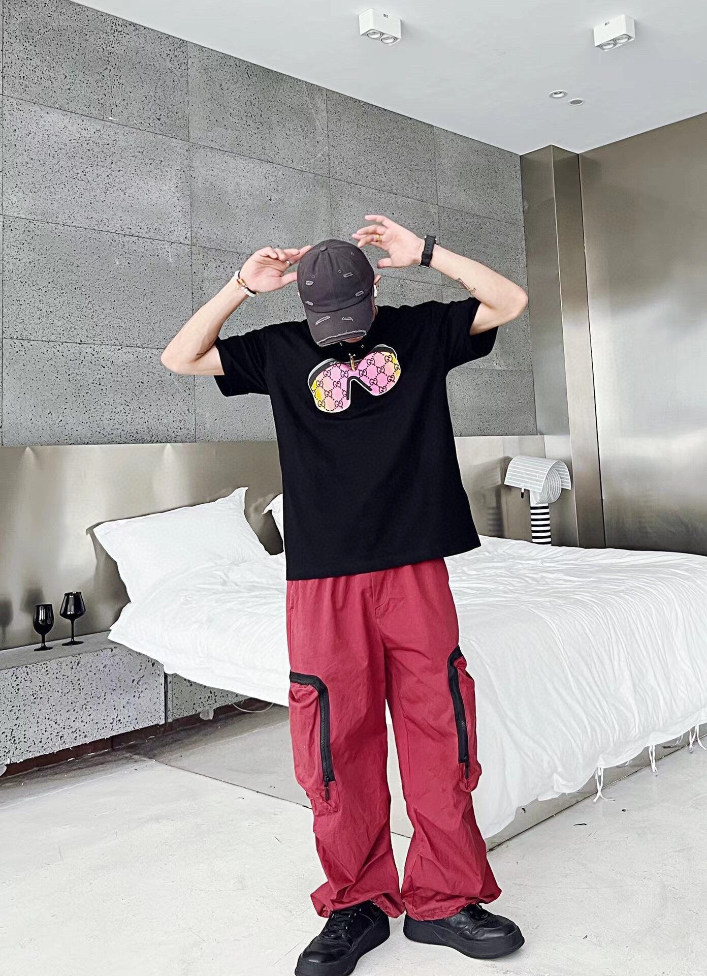 Gucci Sunglasses Graphic T-Shirt - Black - Phantom Kicks