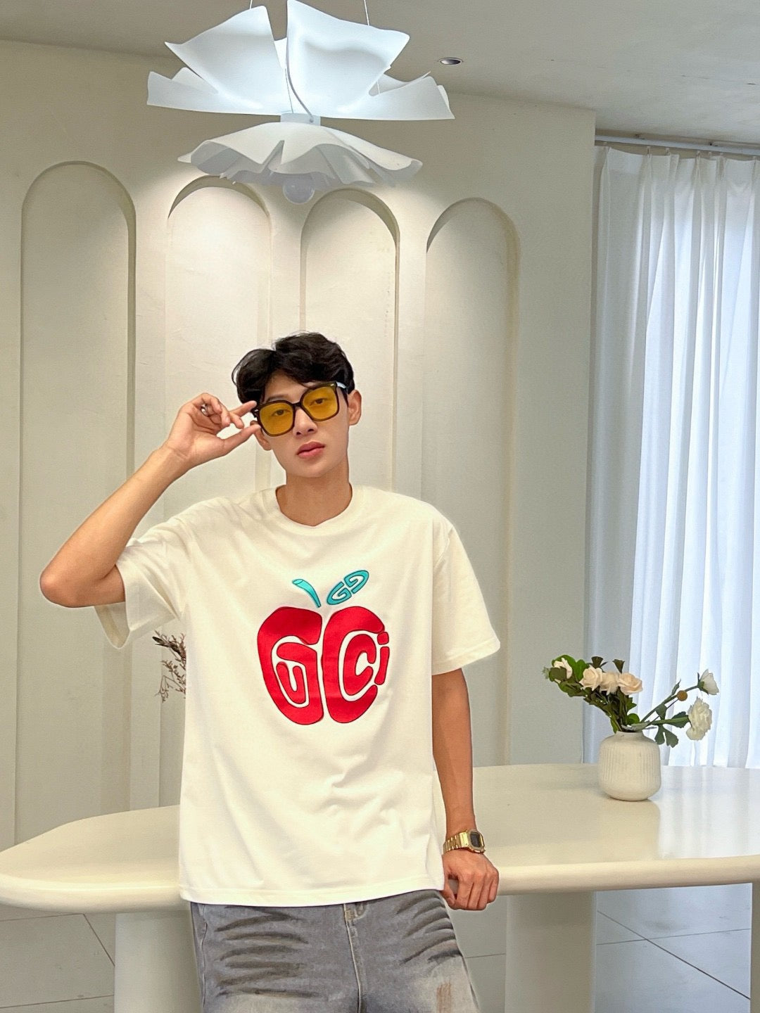 Gucci Apple Logo T-Shirt (White) - Phantom Kicks