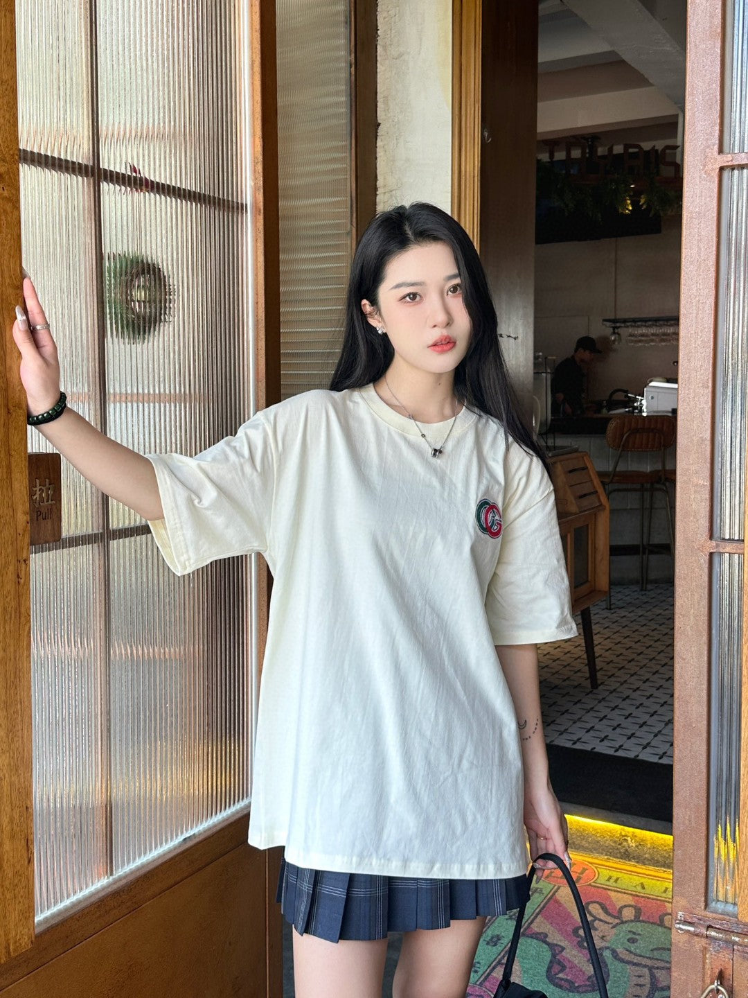 Gucci Interlocking GG Cream T-Shirt - Phantom Kicks