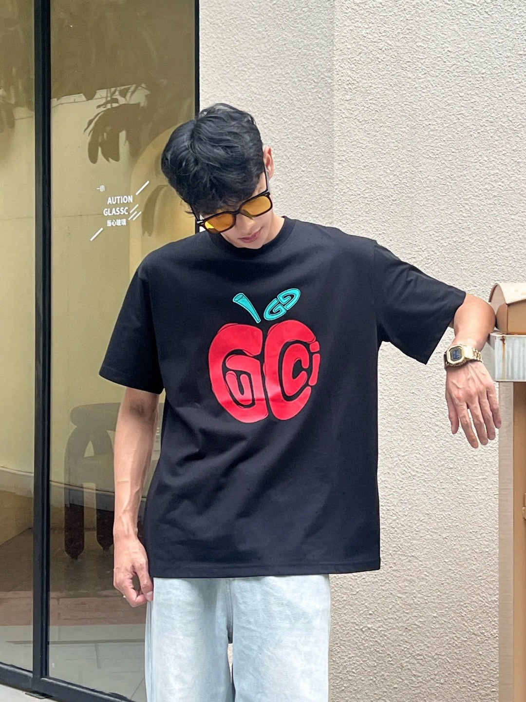 Gucci Apple Logo T-Shirt (Black) - Phantom Kicks