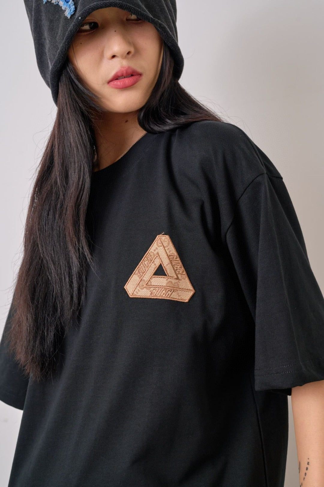 Gucci Triangle Logo Black T-Shirt - Phantom Kicks