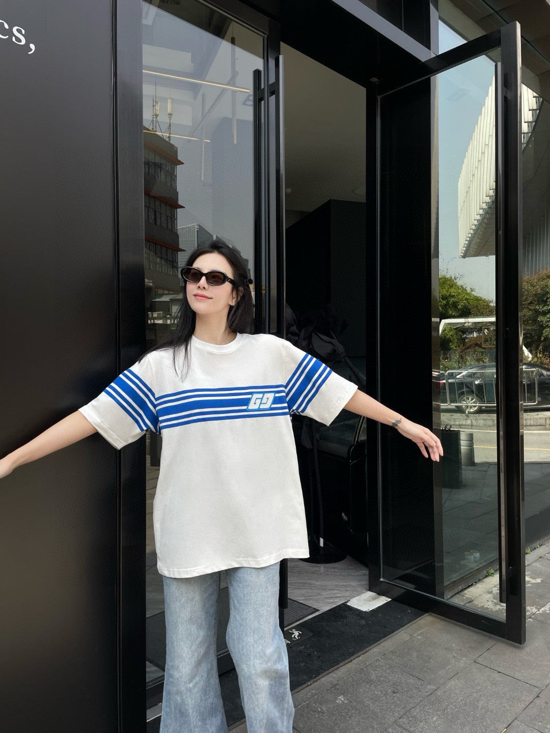 Gucci GG Blue Stripe White T-Shirt - Phantom Kicks