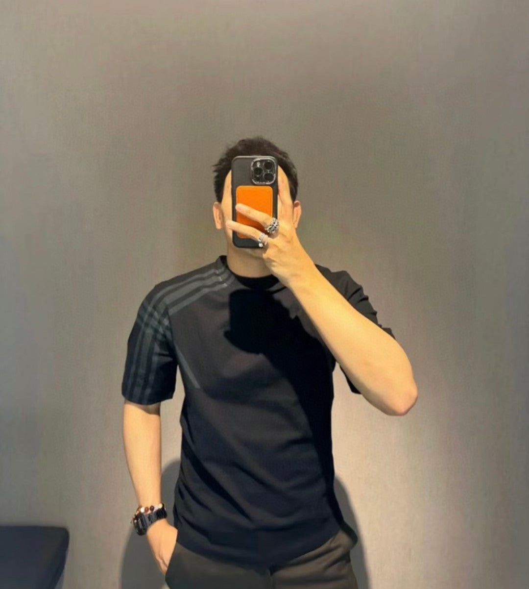 Burberry Black Check Pattern T-Shirt - Phantom Kicks