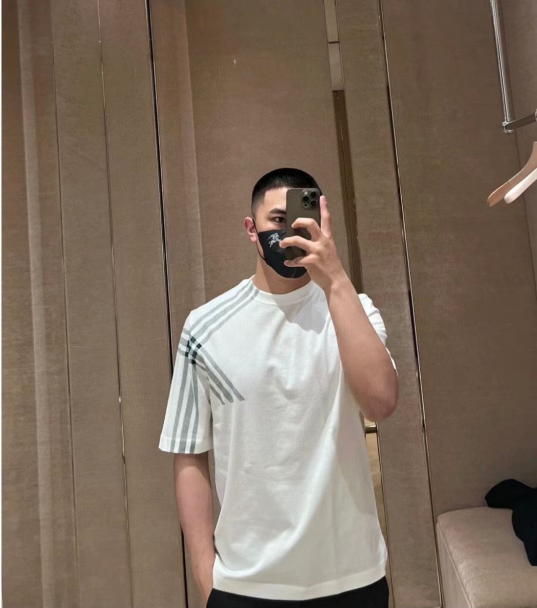 Burberry Check Pattern T-Shirt - Phantom Kicks