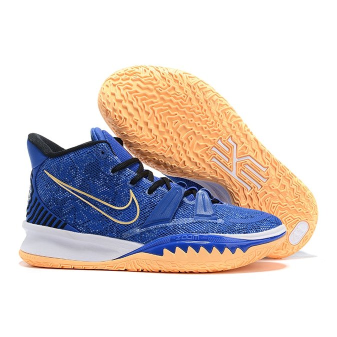 NIKE KYRIE 7 x SISTERHOOD - Phantom Kicks