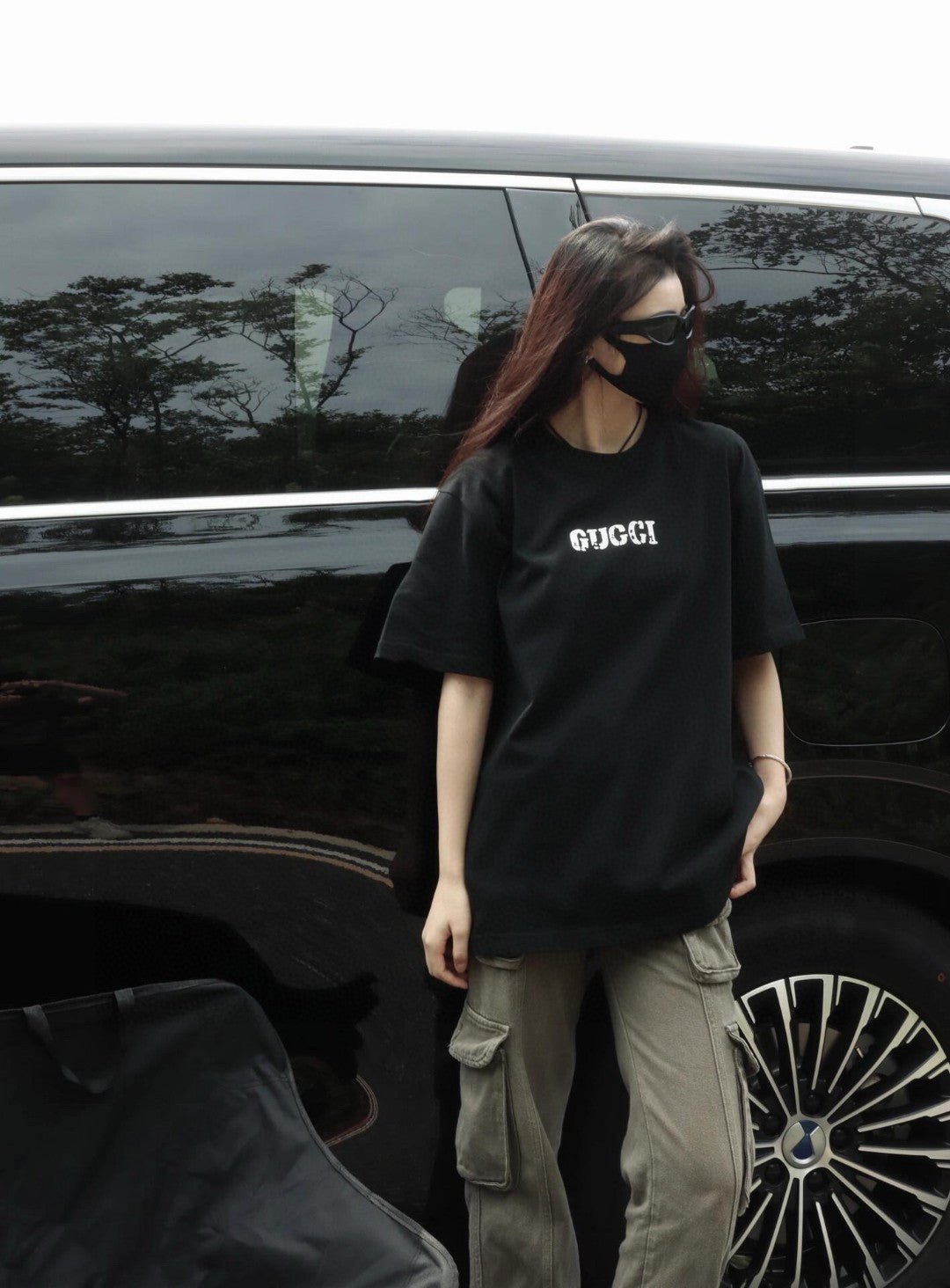 Gucci Vintage Logo T-Shirt (Black) - Phantom Kicks