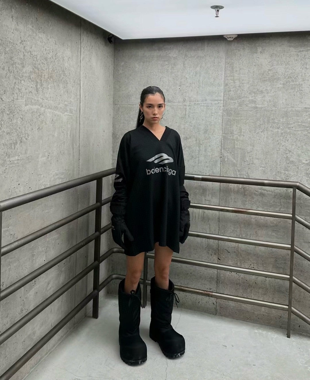 Balenciaga Long Sleeve Logo Shirt - Black - Phantom Kicks