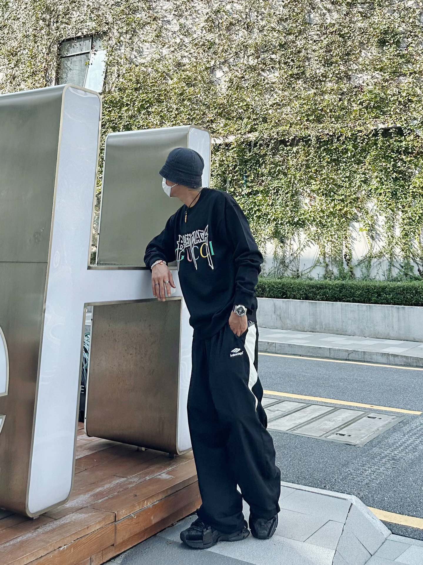 Gucci x Balenciaga Sweatshirt - Phantom Kicks