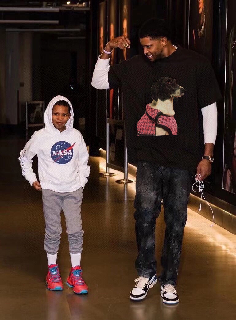 Gucci Dog Print T-Shirt in Black - Phantom Kicks