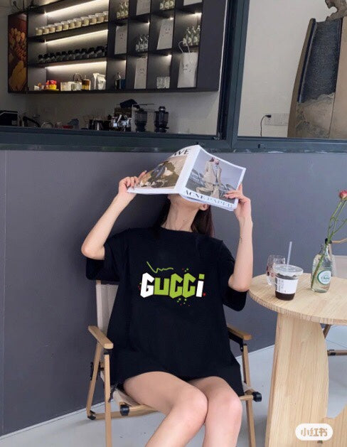 Gucci Lightning Bolt Logo T-Shirt in Black - Phantom Kicks