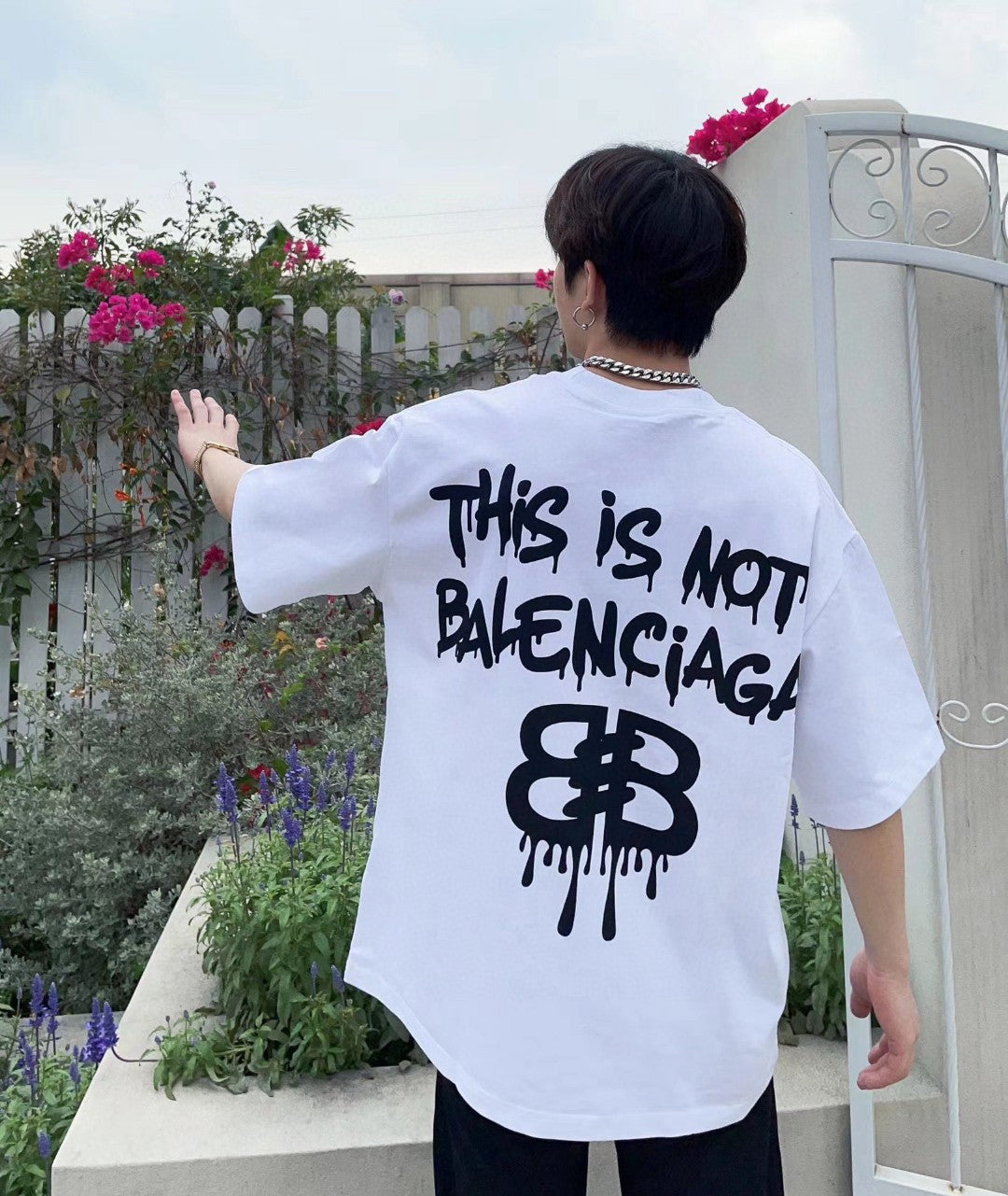 Balenciaga Paris T-Shirt (White) - Phantom Kicks